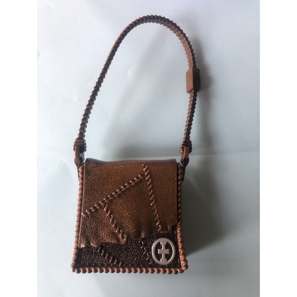 Ever After High Doll  First Chapter Hunter Huntsman Brown Satchel Bag
